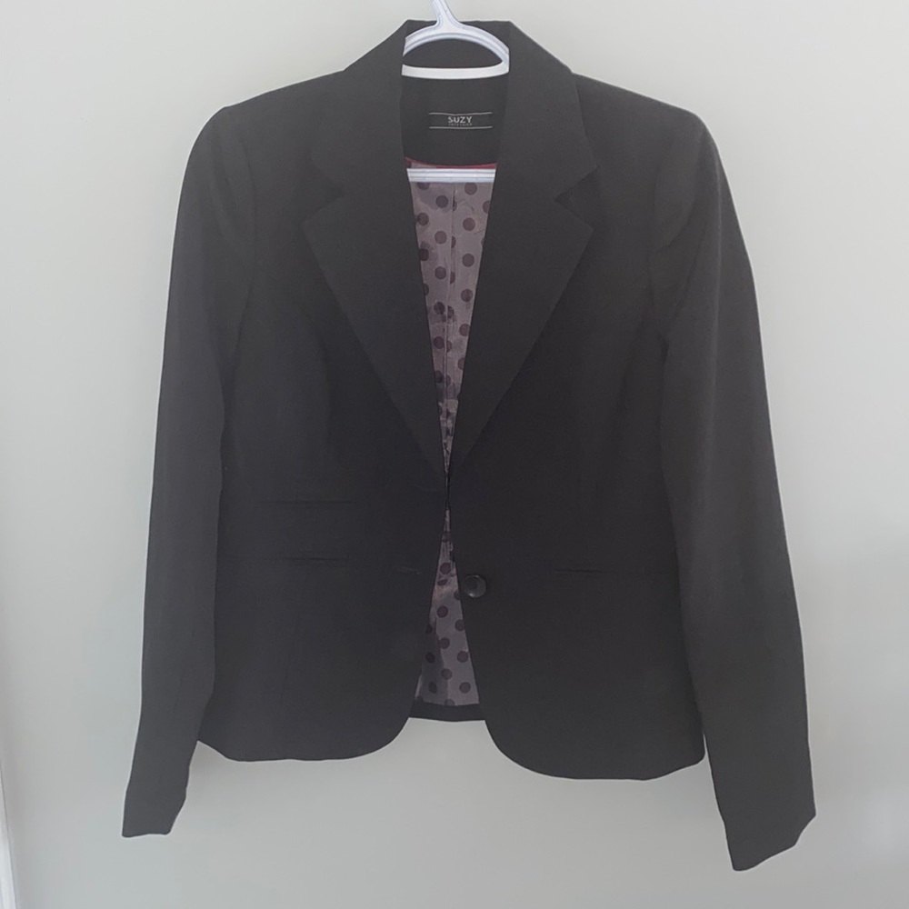 Suzy Shier Black Blazer
